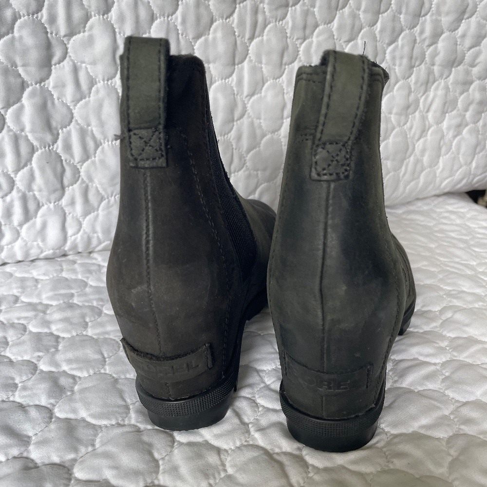 SOREL Joan of Arctic Wedge II Chelsea Boots Size 8.5 - Picture 6 of 7